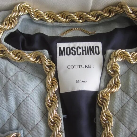 MOSCHINO COUTURE LIGHT WASH FADED DENIM QUILT GOLD CHAIN JACKET IT44 USA 10 - Picture 13 of 15